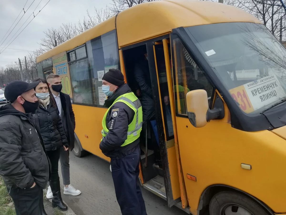 Holovna Abo Tsia (1)