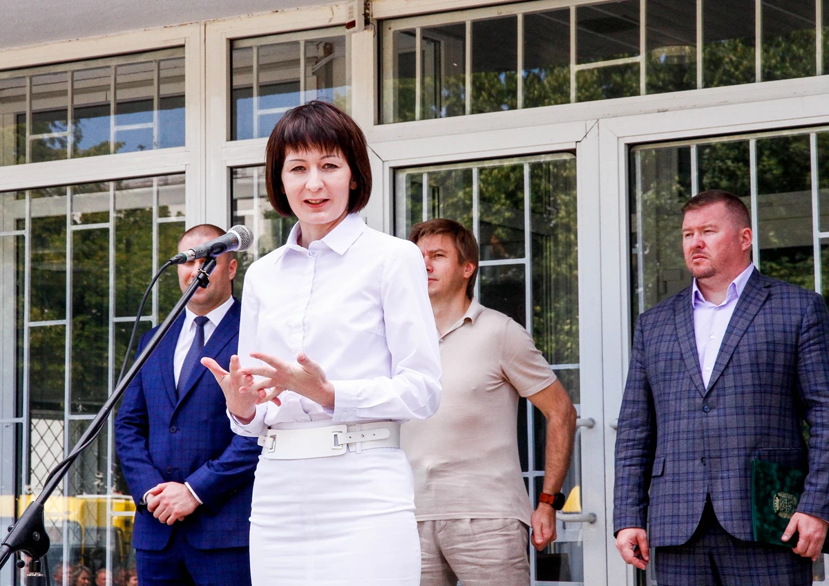 2A38e916 5809 4E1a A041 935Df0d9f9b7