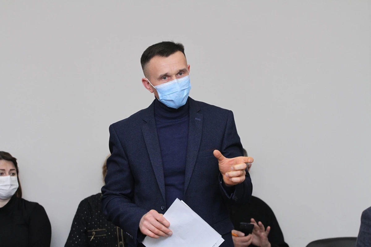 F03b356b 962F 4D03 8Dd3 2003Fdd228a1