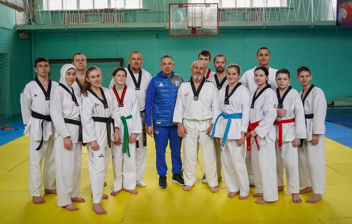 Photo 2022 04 12 20 11 53 (1)