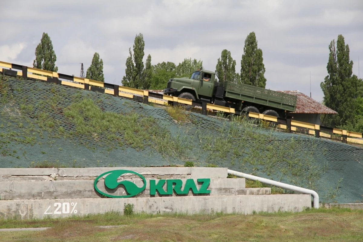 B711e9f4 B2df 4D31 848C F656642f0703