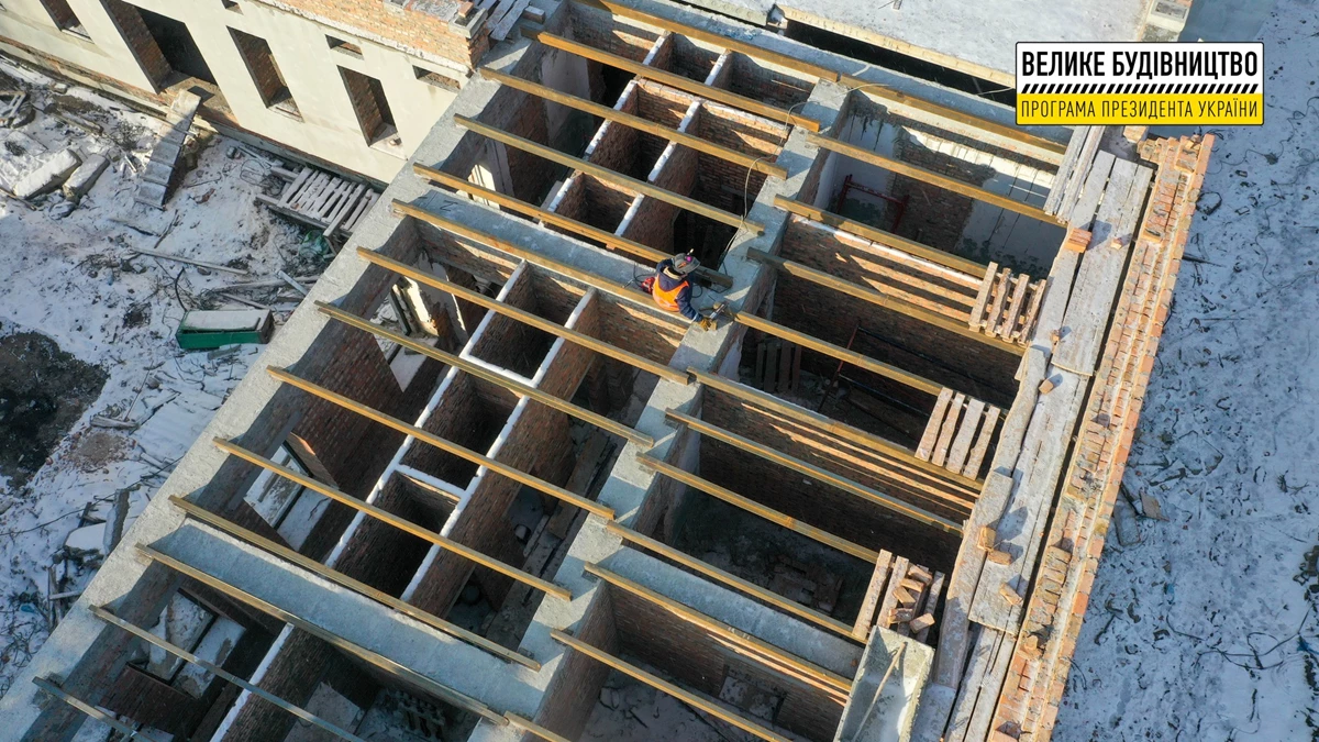 274313946 318049047015985 370841510518309059 N